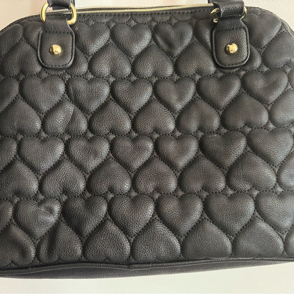 Betsy Johnson quilted hearts purse - Picture 2 of 16